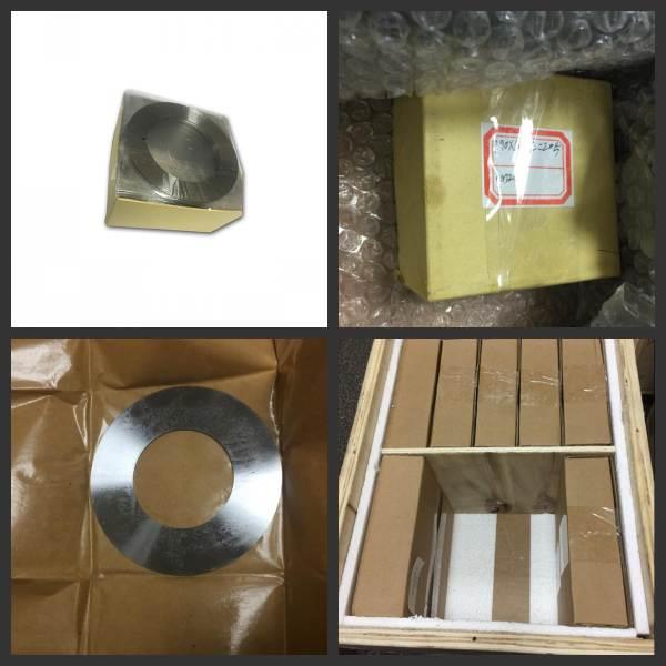 packaging of circular knife.jpg